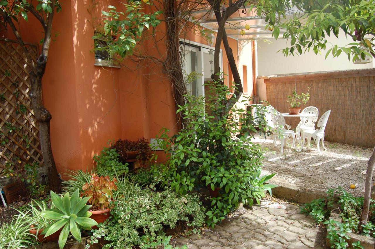 فندق Casa Satta 1925 أولبيا المظهر الخارجي الصورة
