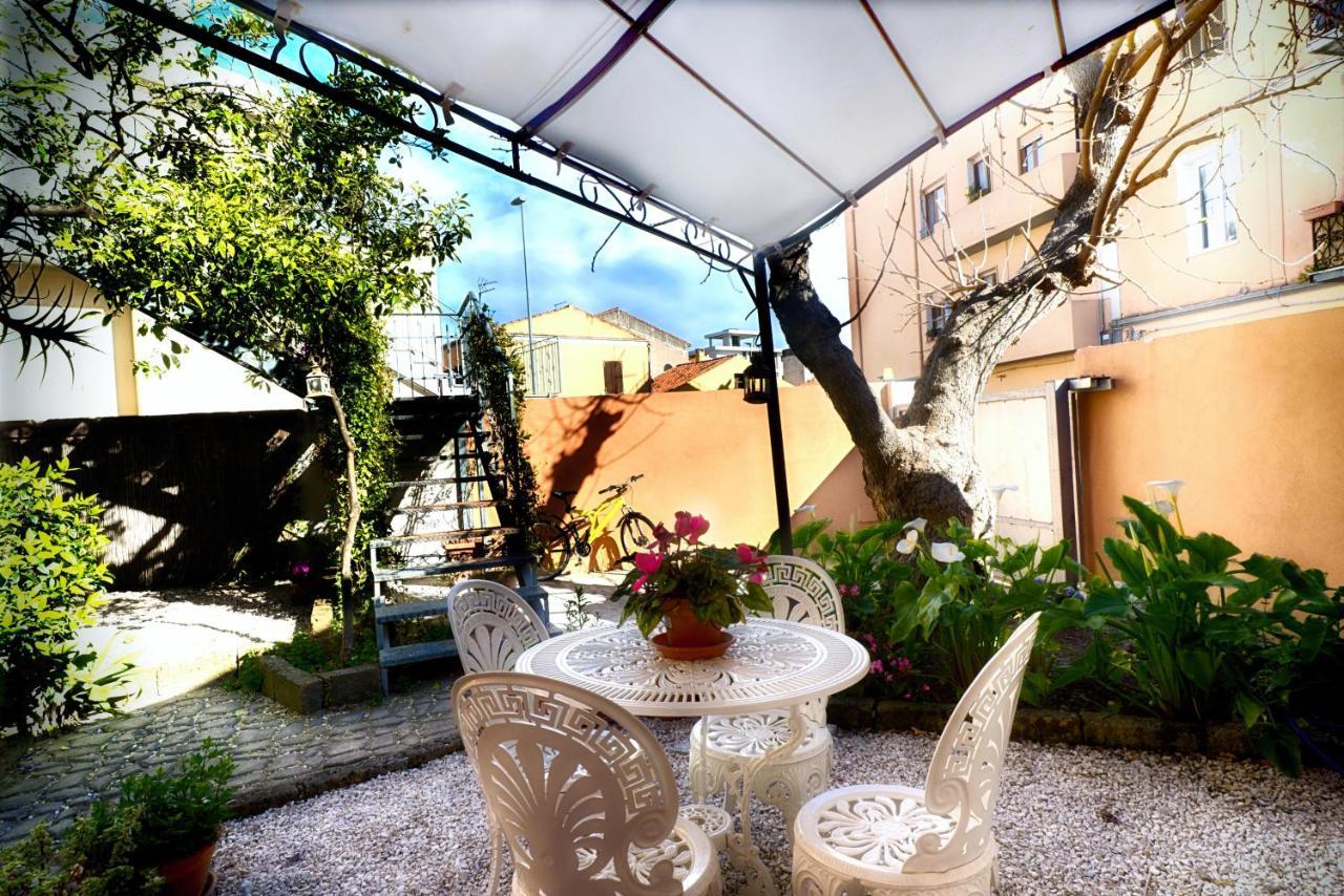 فندق Casa Satta 1925 أولبيا المظهر الخارجي الصورة